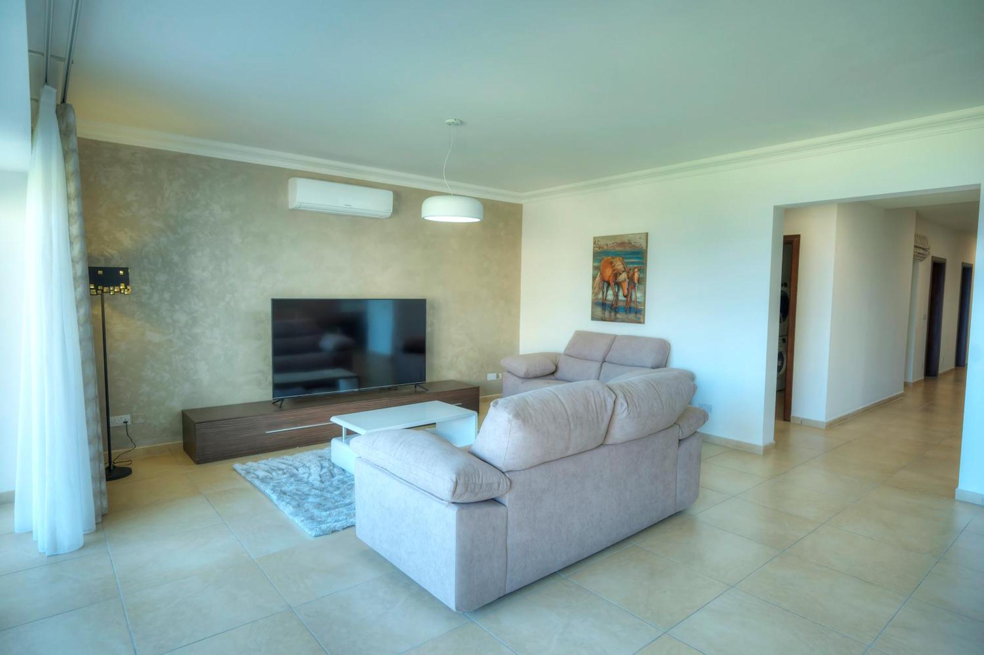 Fort Cambridge Apartments สลีมา ภายนอก รูปภาพ