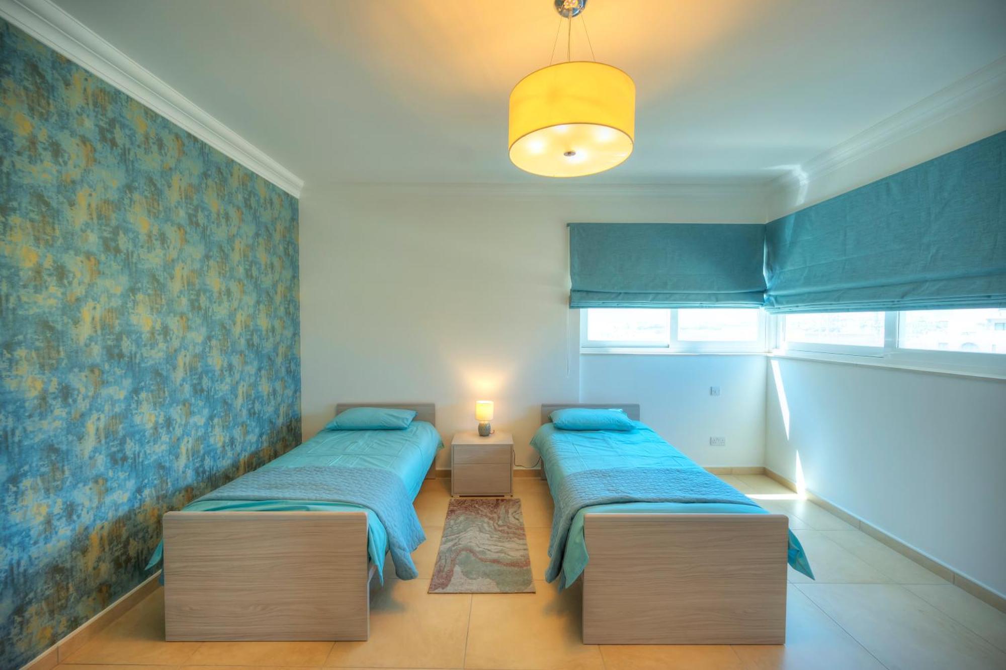 Fort Cambridge Apartments สลีมา ภายนอก รูปภาพ